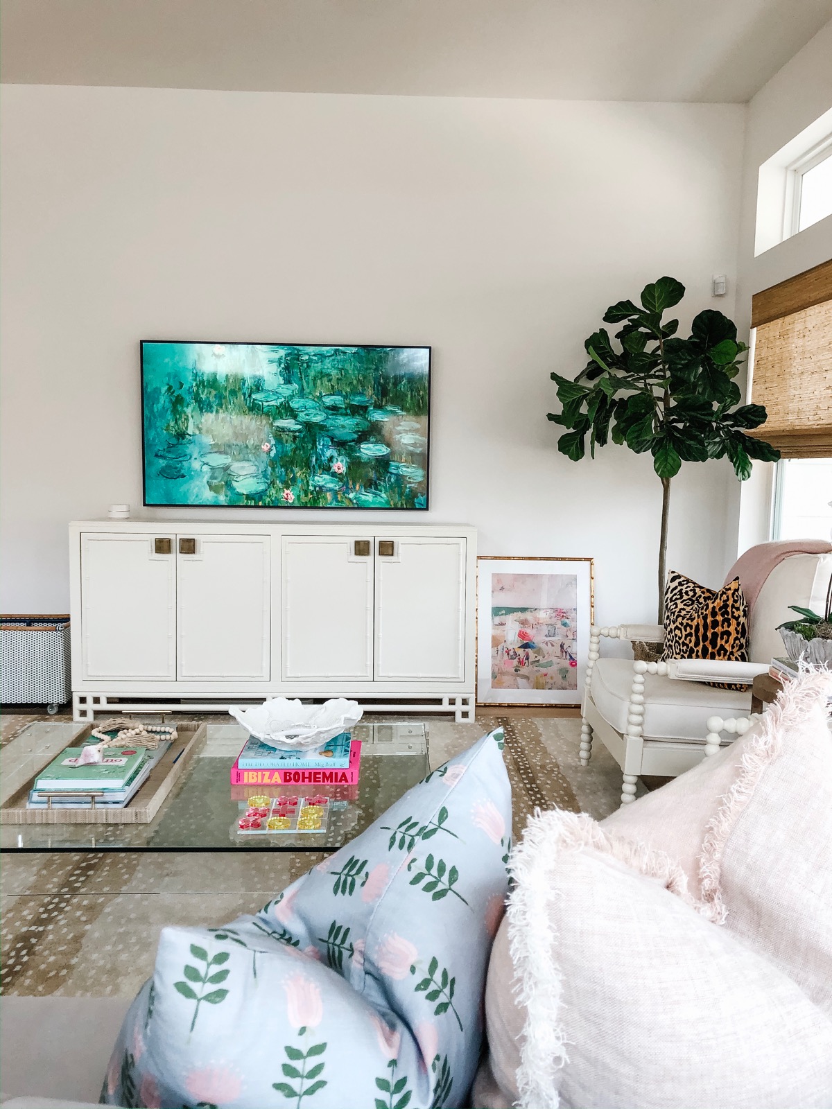 Samsung Frame TV Review - Veronika's Blushing