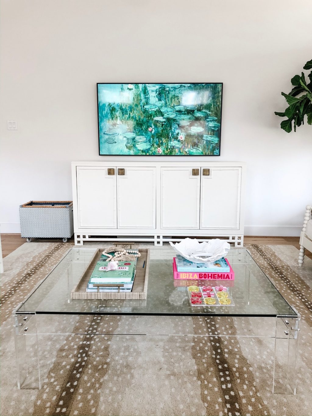 Samsung Frame TV Review - Veronika's Blushing